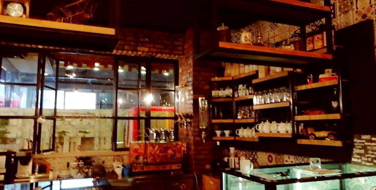 Voswos Garage Coffee Hotel Анталья Экстерьер фото